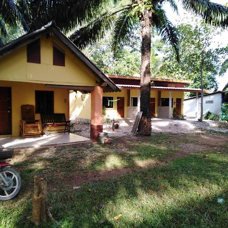 ホテル Som Palmgarden Ko Lanta エクステリア 写真
