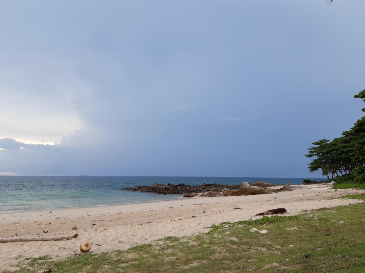 ホテル Som Palmgarden Ko Lanta エクステリア 写真